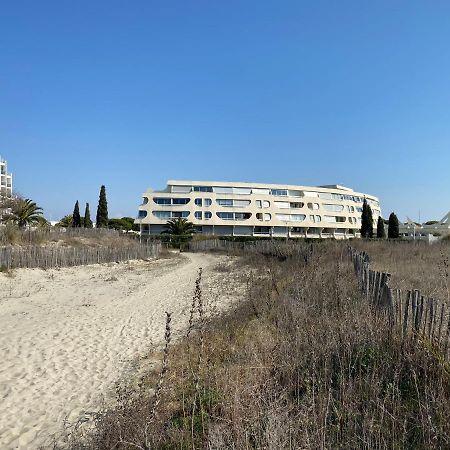 Studio Front De Mer Avec Vue Mer Panoramique ! Льо Гро-дю-Роа Екстериор снимка
