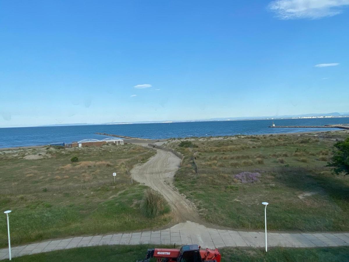 Studio Front De Mer Avec Vue Mer Panoramique ! Льо Гро-дю-Роа Екстериор снимка